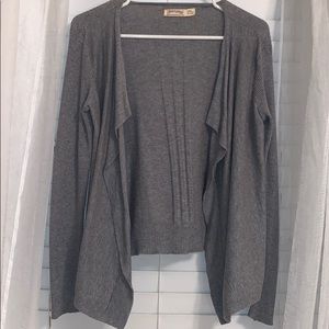 Grey cardigan